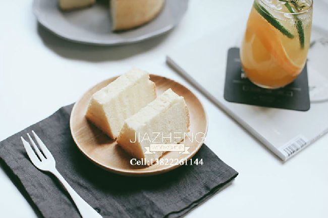 甜品培訓—柔軟濕潤的戚風蛋糕(二) 甜品培訓—柔軟濕潤的戚風蛋糕(二)